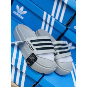 Claquettes adidas