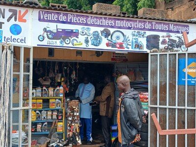 ETABLISSEMENT SALFO NABIIGA & FRERES ( E.S.N.F )
